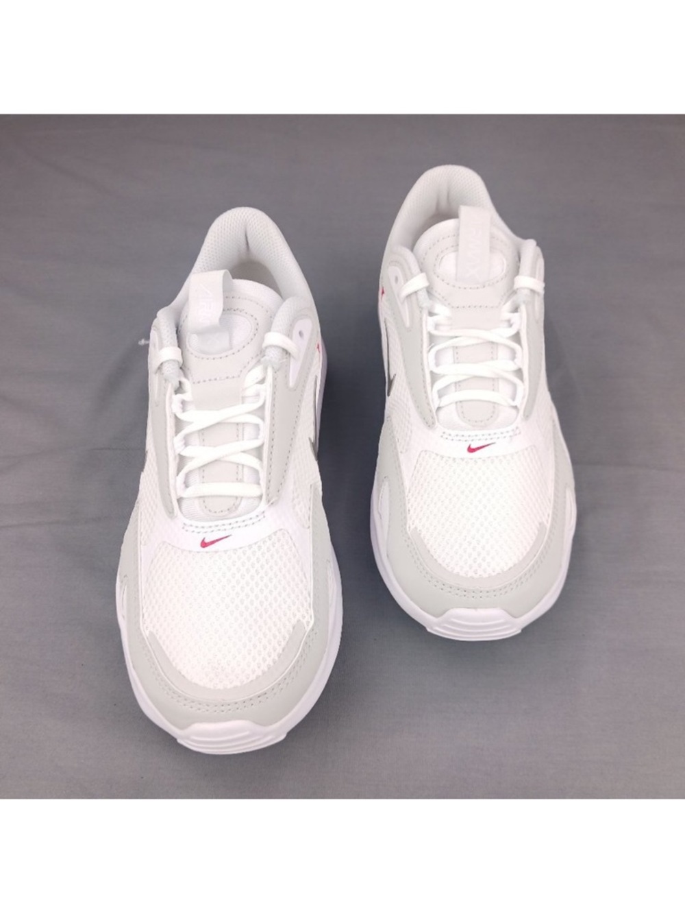 NIB Nike Air Max Bolt - women’s size 10 - Picture 7 of 10